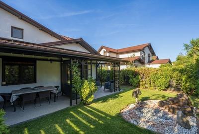 De vanzare | Casa deosebita cu 4 camere | Corbeanca - 1