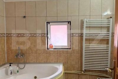 Casă cu 2 camere cu Teren 1000 Mp în Obcini - 2