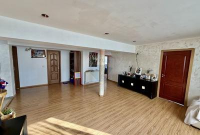 Casă cu 4 camere cu Teren 1076 Mp în Unirea - 4