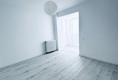 Apartament 3 Camere - Semidecomandat - Zona Titan - 3