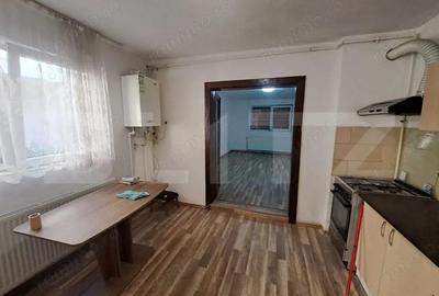 Casă cu 6 camere cu Teren 460 Mp în Bod - 18