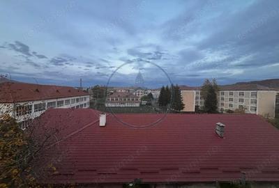 Garsonieră decomandată în Central - 4