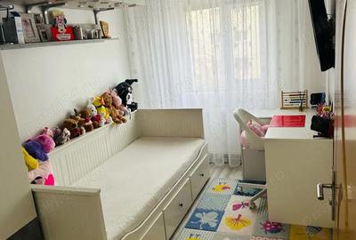 Apartament cu 3 camere decomandat în Lipovei - 2