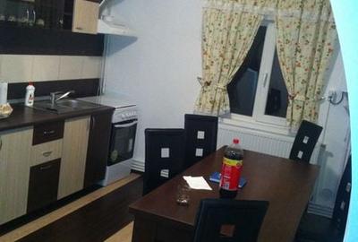 Apartament cu 2 camere decomandat în 9 Mai - 7