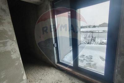 Casă cu 5 camere cu Teren 1210 Mp în Câmpineanca - 9