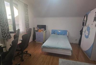Casă cu 7 camere cu Teren 518 Mp în Cârcea - 9