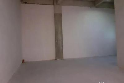 Spațiu comercial, de 119 mp, în Central - 3