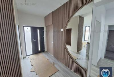 Casă cu 4 camere cu Teren 300 Mp în Păulești - 4