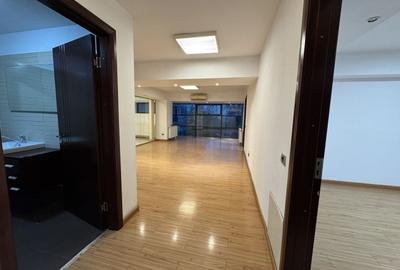Birou, de 130 mp, în Unirii - 15