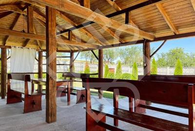 Pensiune cu 7 camere de vanzare in Baile 1 Mai - 11