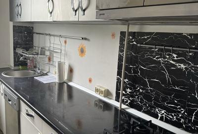 Apartament cu 3 camere semidecomandat în Popoveni - 1