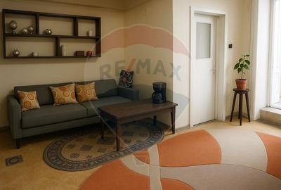 Garsoniera luminoasa si bine compartimentata, - 4