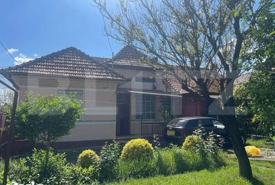 Casă cu 4 camere cu Teren 275 Mp în Central - 3