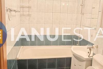 Garsonieră decomandată în Titan