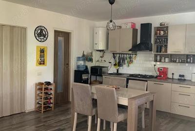 Casă cu 2 camere cu Teren 1250 Mp în Cămineasca - 3