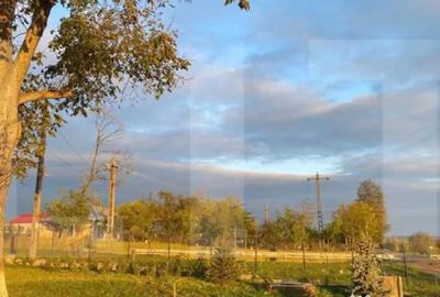 Casă cu 5 camere cu Teren 1400 Mp în Dorohoi - 1