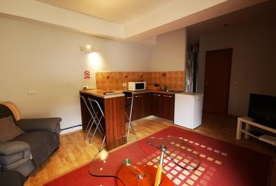 Apartament 3 camere -2 grupuri sanitare - 2
