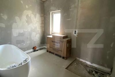 Casă cu 4 camere cu Teren 700 Mp în Central - 14