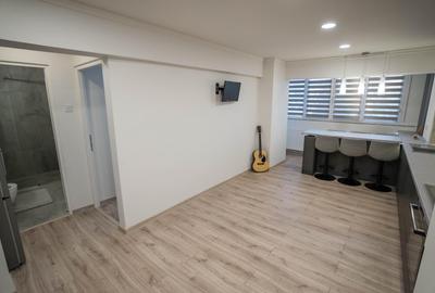 Apartament 2 camere, decomandat,etaj 3, zona centrala - 5