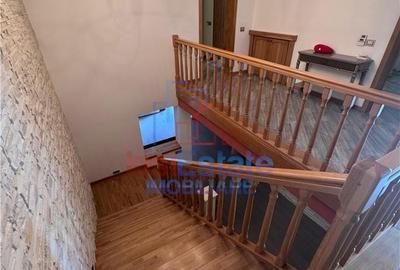Casă cu 5 camere cu Teren 1000 Mp în Rediu