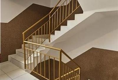 Berceni-5 minute de metrou D.Leonida, apartament 3 camere, mobilat-utilat - 40