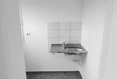 Casă cu Teren 24 Mp în Central - 1