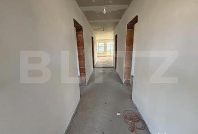 Casă cu 3 camere cu Teren 1300 Mp în Central - 6