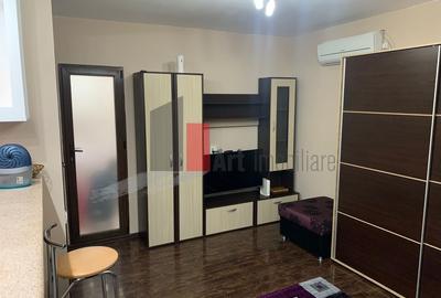 Mihail Sebastian, garsoniera dubla - 1