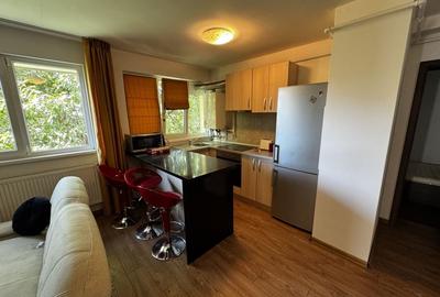 Apartament spațios cu 4 camere, la 10 min de UMFST, zona 7 noiembrie - 2
