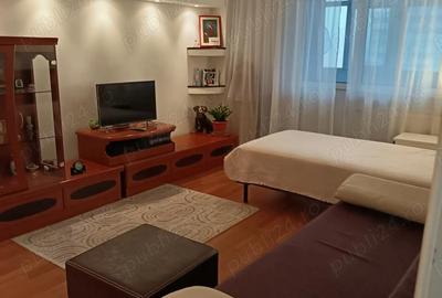 Apartament cu 2 camere semidecomandat în Frații Golești - 7
