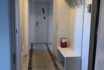 Apartament 2 camere decomandat zona b-dul Mihai Viteazul