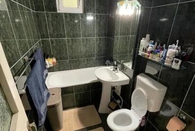 De vanzare apartament cu 3 camere in Dambu - 6