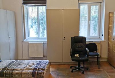 Casă cu 2 camere cu Teren 227 Mp în Central - 1