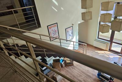 Casă cu 12 camere cu Canalizare în Dorobanți - 9