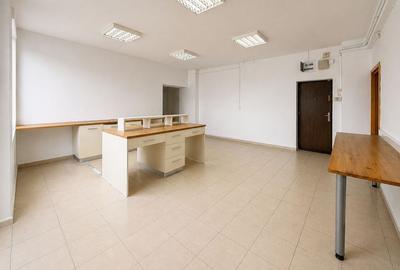 Birou, de 160 mp, în Centrul Civic - 8