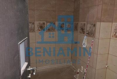 Apartament 4 camere decomandat centrala 83mp renovat etaj 1 Craiovita - 2