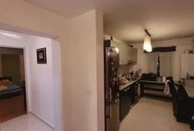 Apartament 3 camere -Zona Sud  - etaj 3/4 - 70 mp - 7