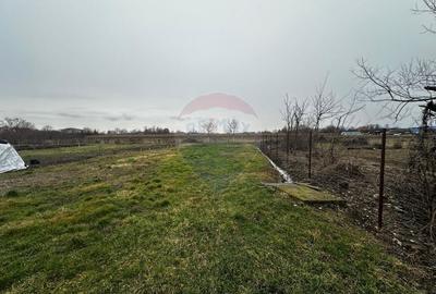 Casă cu 3 camere cu Teren 800 Mp în Satulung - 8