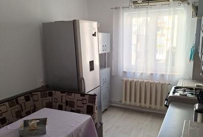 Apartament cu 3 camere semidecomandat în Cetate - 5