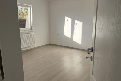 Glina stadion casa parter 4 camere - 45