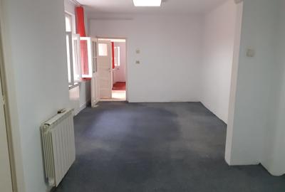 Iancului,Metrou,spatiu de inchiriat,parter ,3 camere,2 bai,centrala,110 mp utila - 12