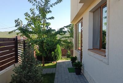 Casă individuală cu 4 camere cu Teren 320 Mp în Rediu - 16