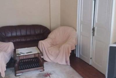 Casă cu 6 camere cu Teren 540 Mp în Central - 3