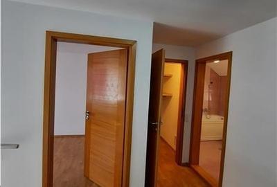 Casa cu 4 camere,105 mp, situata in cartierul Europa! - 11