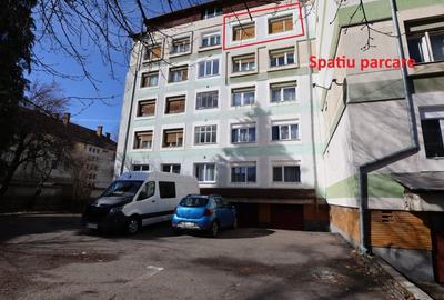 Apartament de vanzare 3 camere, 85 mp, zana-Albina - 11