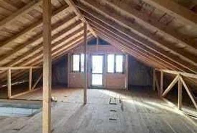 Casa la Rosu in Independenta - 3