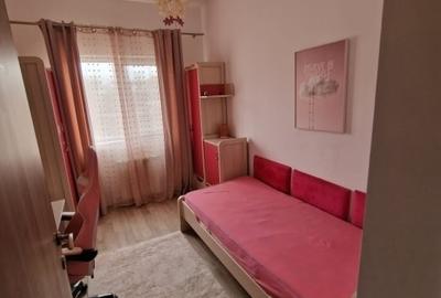 Apartament cu 3 camere decomandat în Copou - 4