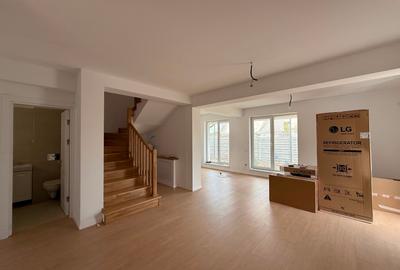 Oportunitate - Casa P+2 finalizata  cu loc de parcare si gradina - 1
