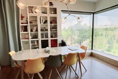 Apartament de I 4 camere I Petricani