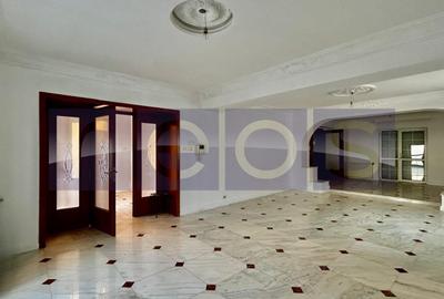 Casă cu 5 camere cu Canalizare în Fundeni - 4